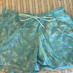 Vineyard Vines printed performance shorts